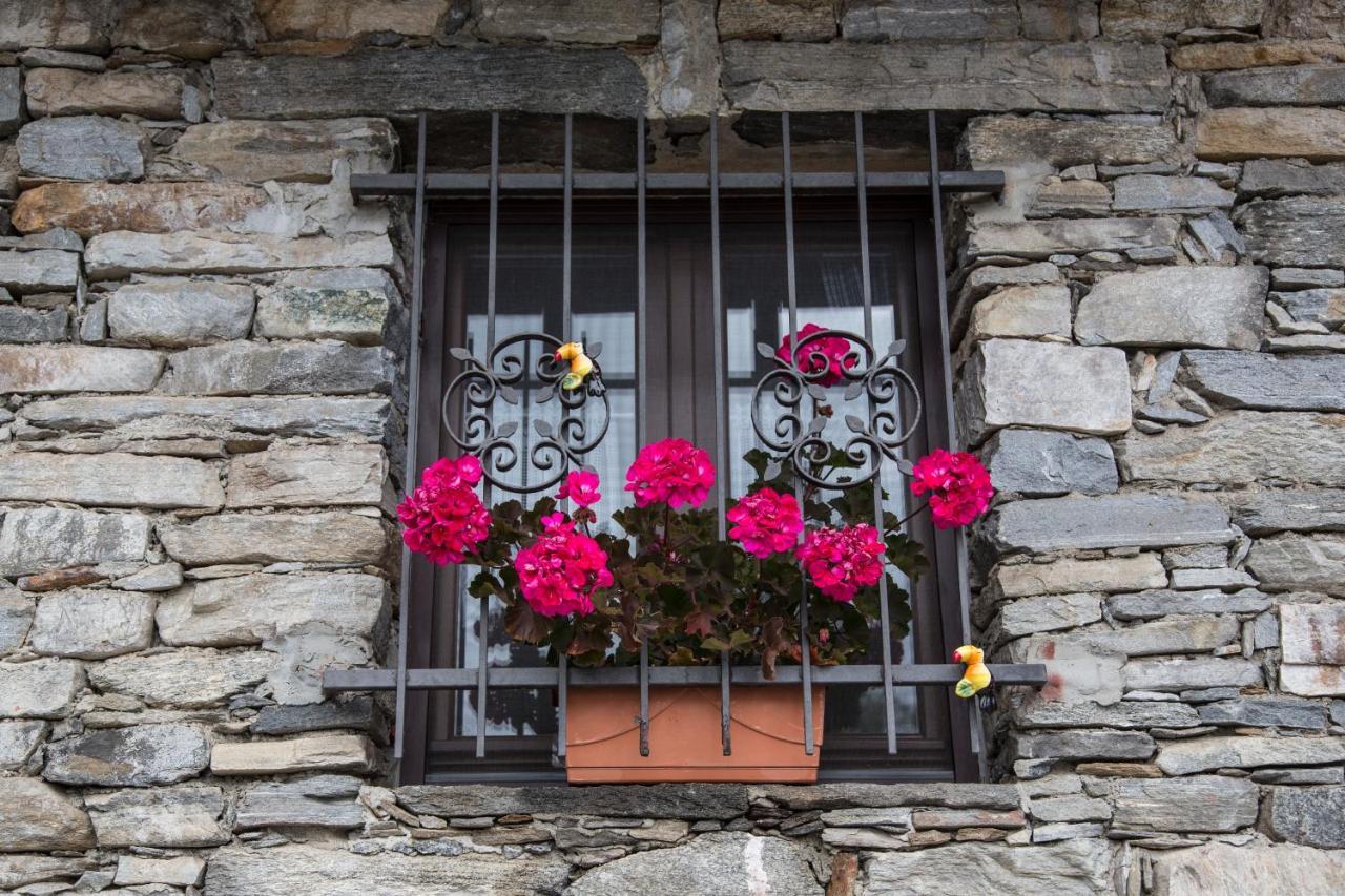 Villa Corte Di Cavne' à Miazzina Extérieur photo